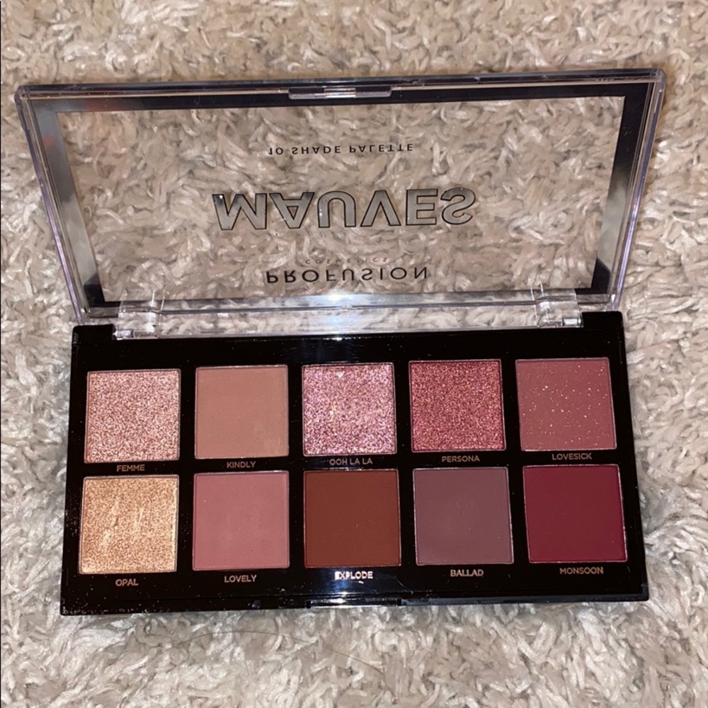 Mauve Eye Shadow
